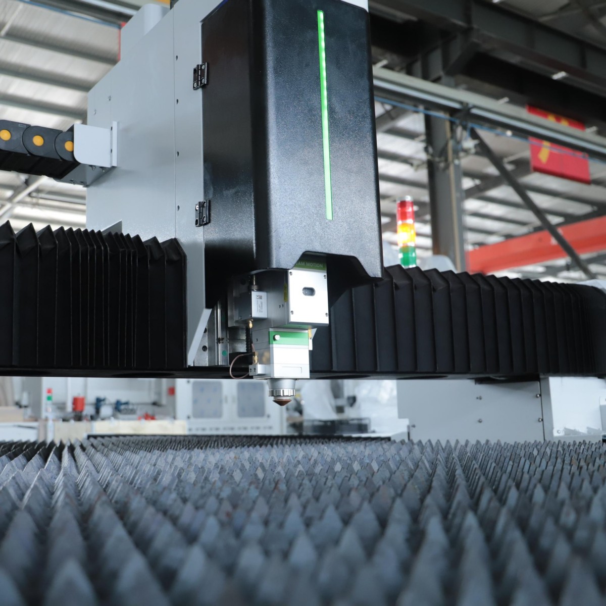 Dedicated Customer Support Iro - Industrial Laser Cutter review and price